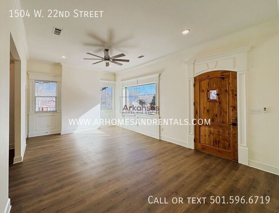 1504 W 22nd St - Photo 2 of 18