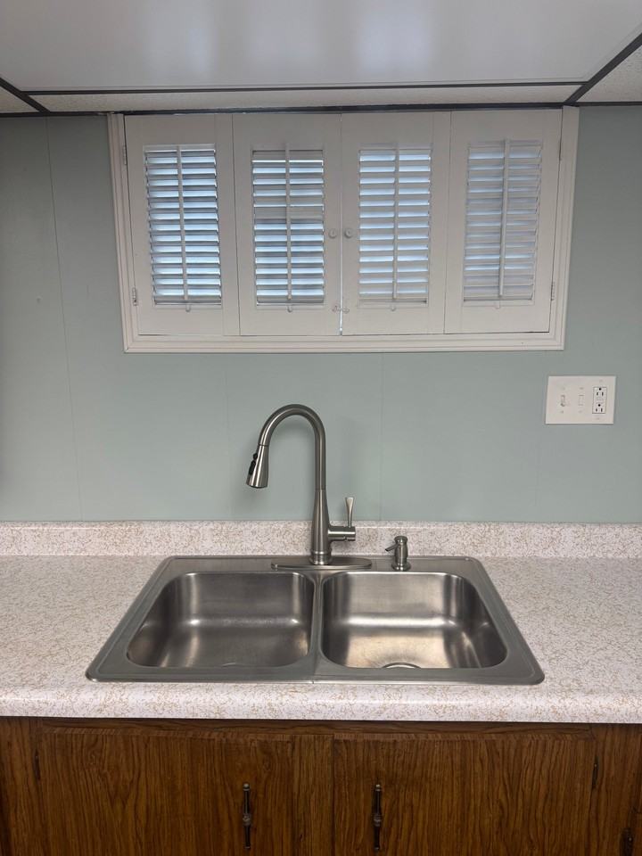 512A Washington St - Photo 3 of 17