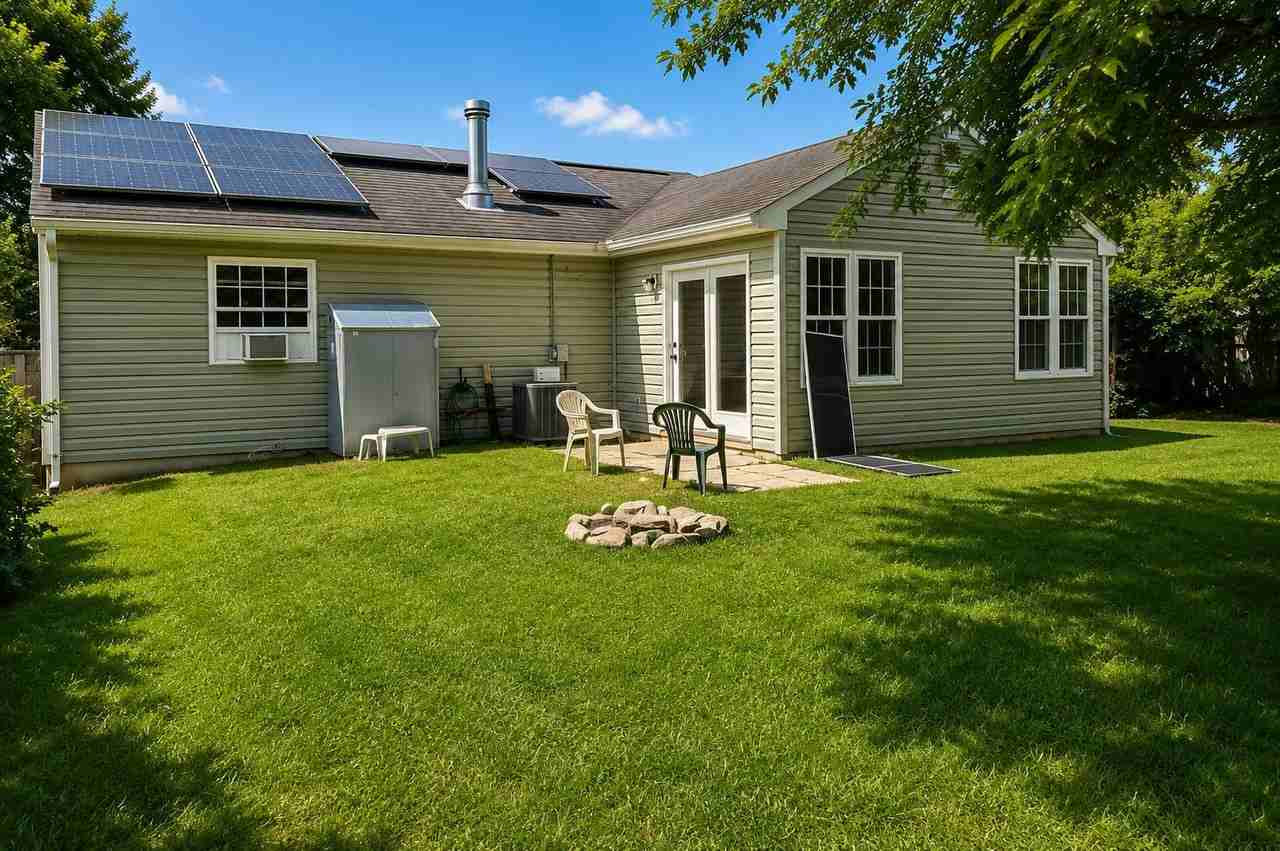91 Village Dr - Photo 2 of 15