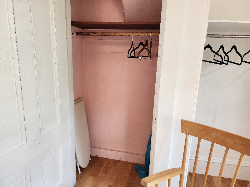 18 Waldo St #2 - Photo 5 of 23