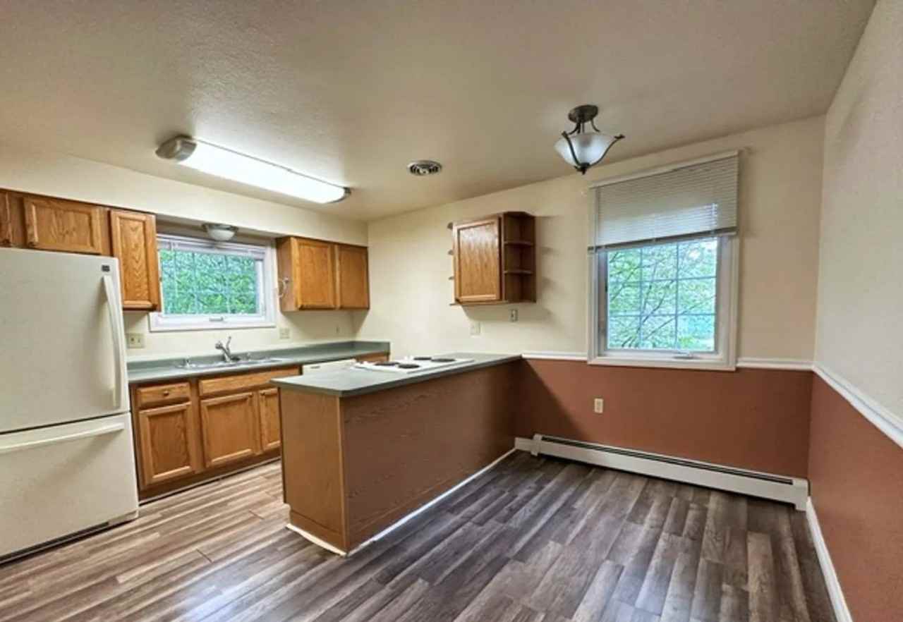 511 Pine St #2 - Photo 2 of 10