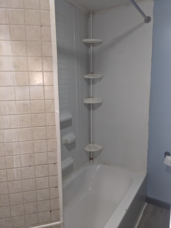 1303 Ward St - Photo 3 of 11