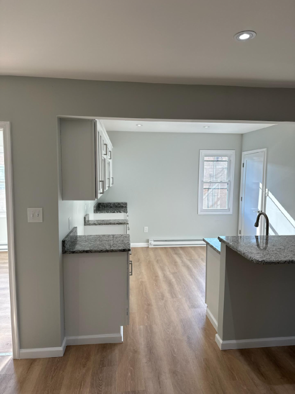 1187 Wyoming Ave #C - Photo 3 of 27