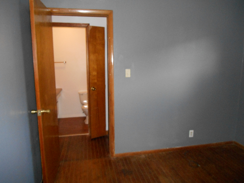 430 N Roosevelt St - Photo 7 of 12