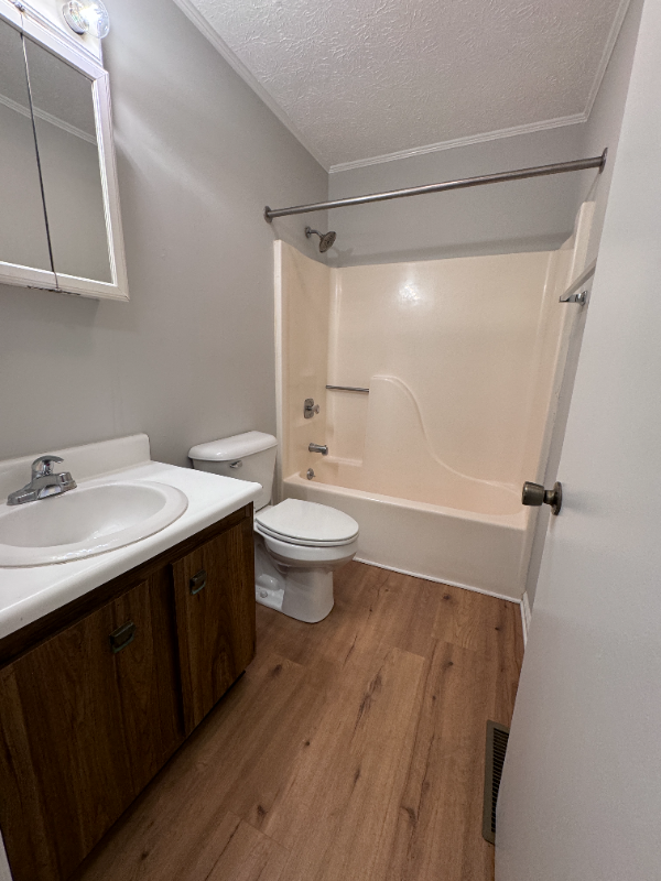 1904 Brookmill Rd #B - Photo 4 of 9