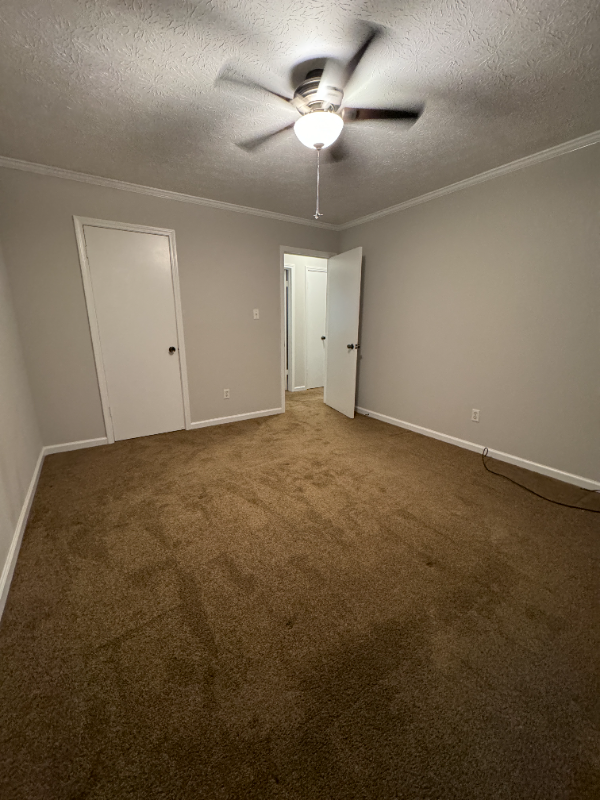 1904 Brookmill Rd #B - Photo 7 of 9