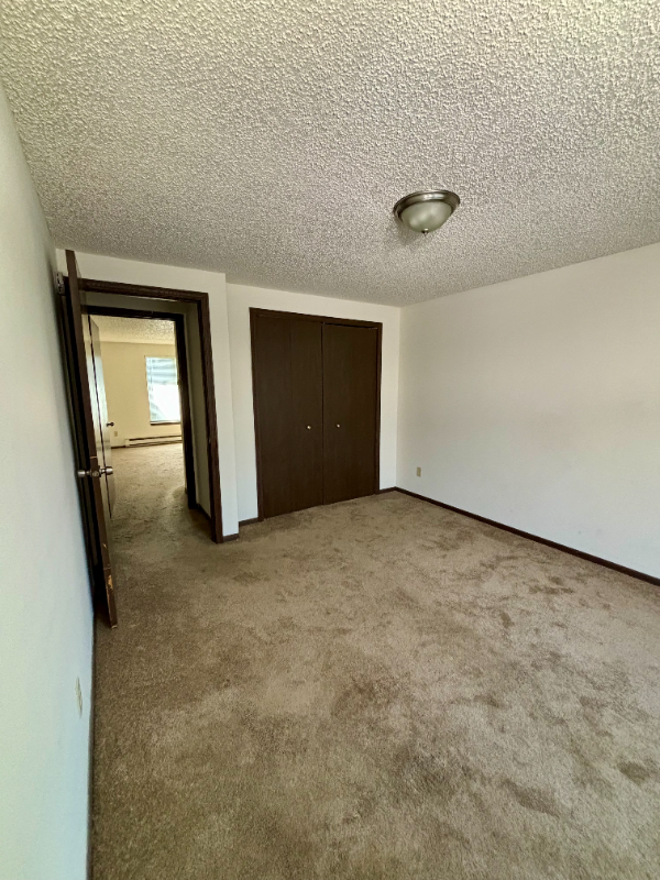 21 Barton Ct #6 - Photo 7 of 12