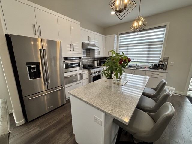 47 Bakersfield Crt - Photo 2 of 34