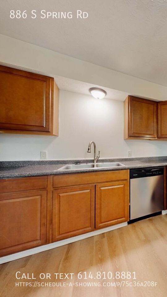 886 S Spring Rd - Photo 6 of 19
