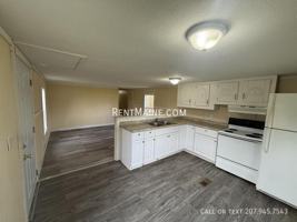 featured image of 8 Hall Dr