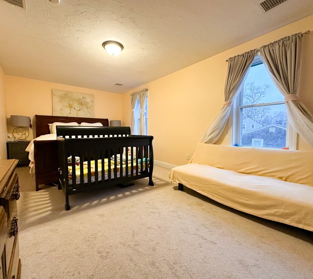 504, N Central - Photo 3 of 8
