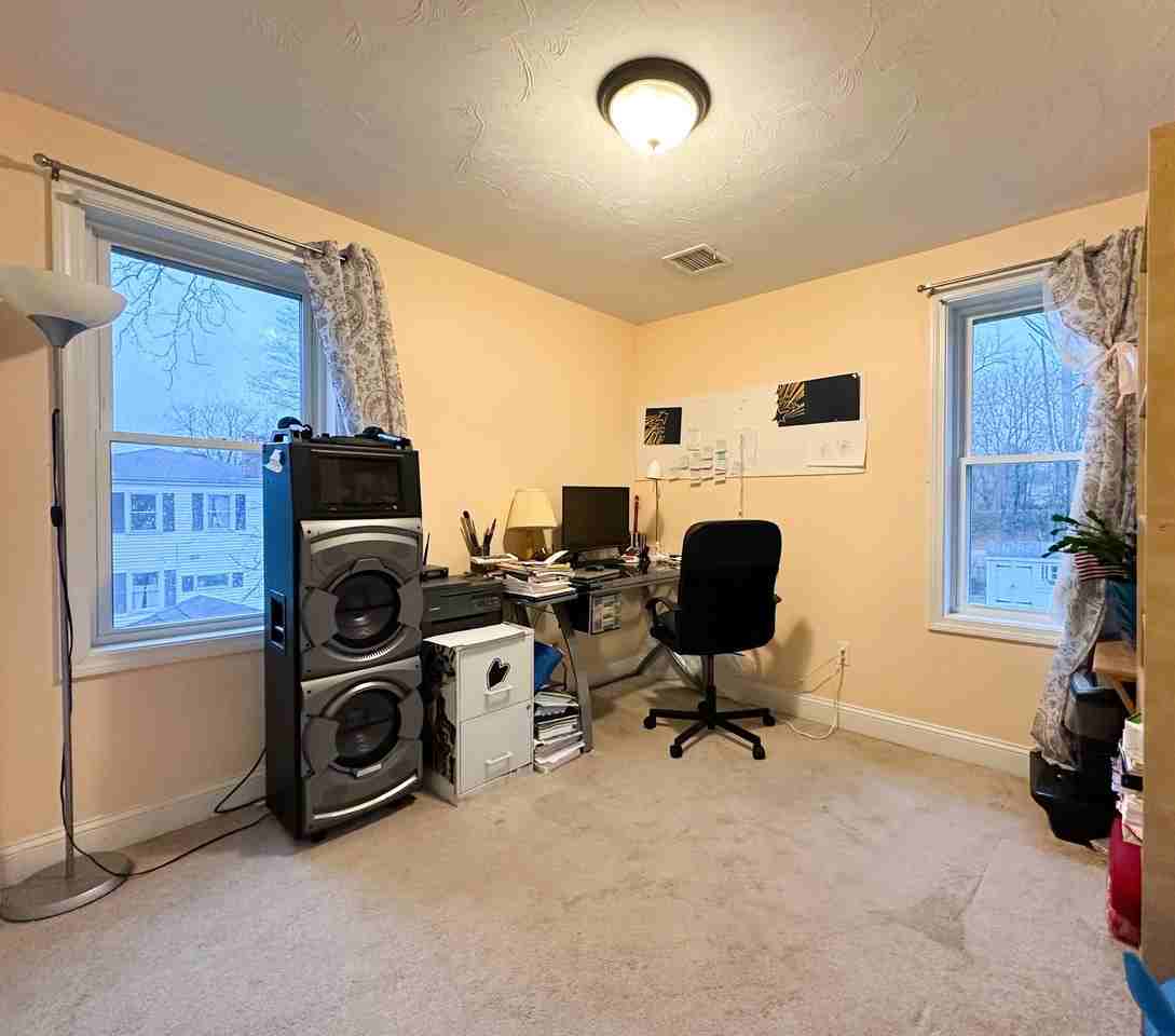 504, N Central - Photo 5 of 8