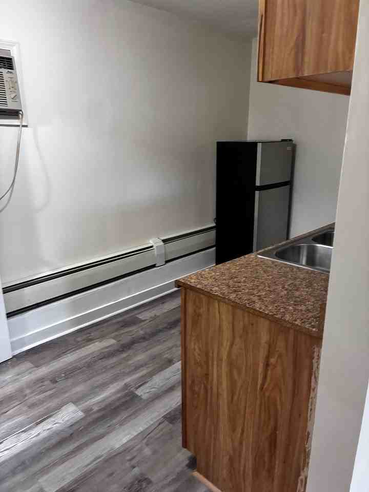 1500 Us #2 - Photo 2 of 8