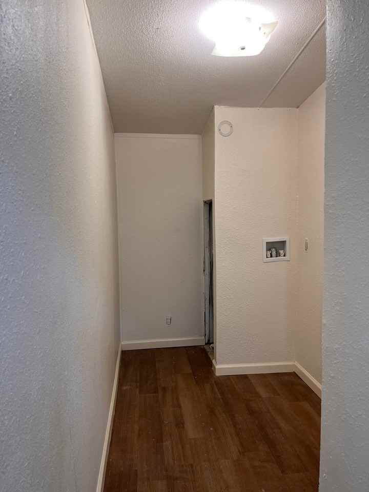 6018 Paloma Dr #A - Photo 4 of 7