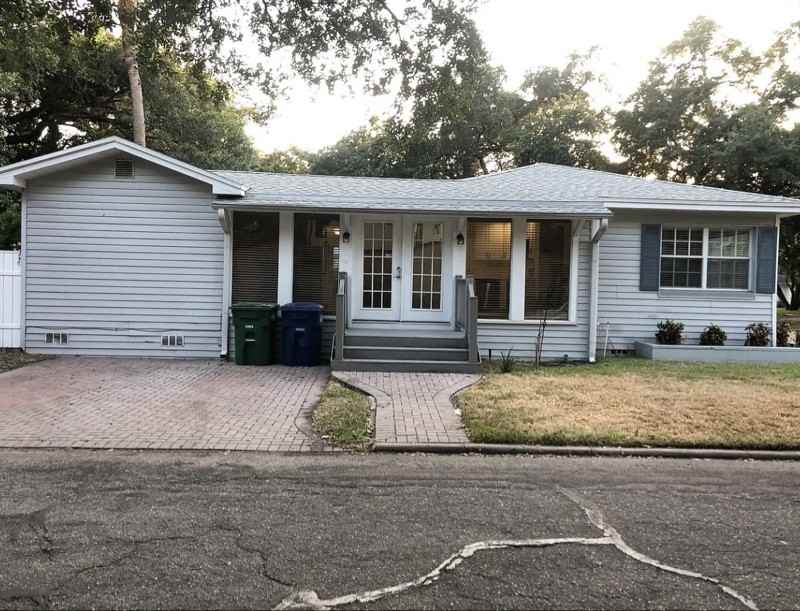 4302 W Santiago St - Photo 2 of 7