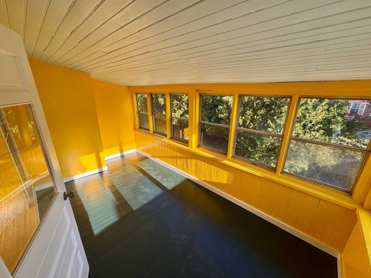 50 N Main St #6 - Photo 7 of 10