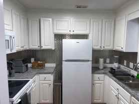 423 Planters Dr - Photo 1 of 1