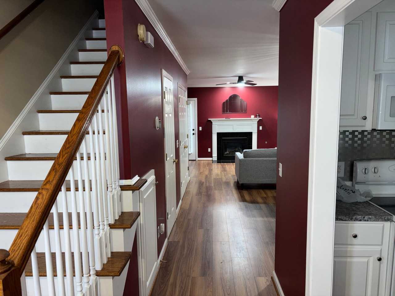 423 Planters Dr - Photo 6 of 9