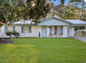 306 Sheppard Dr - Photo 1 of 1