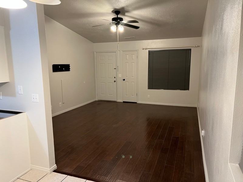 1075 Nw #39 - Photo 6 of 19