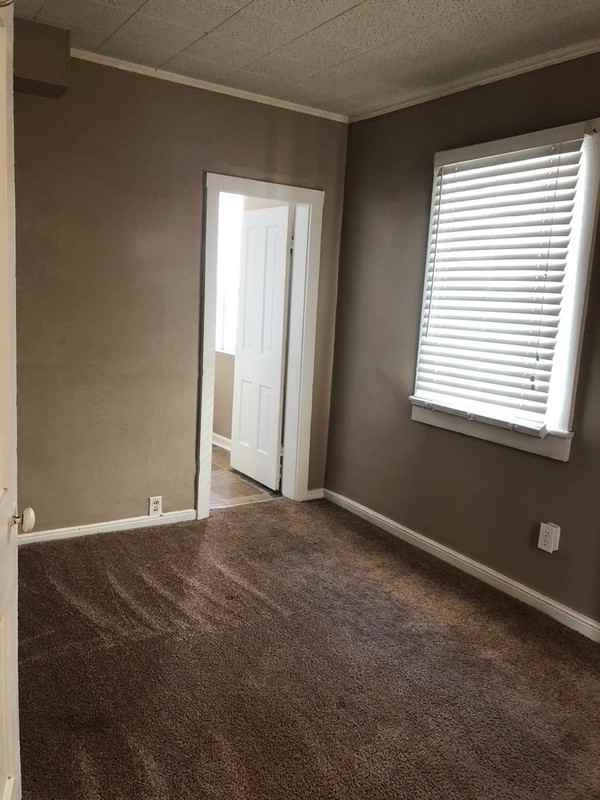463 E 5th Ave #1 - Photo 4 of 8