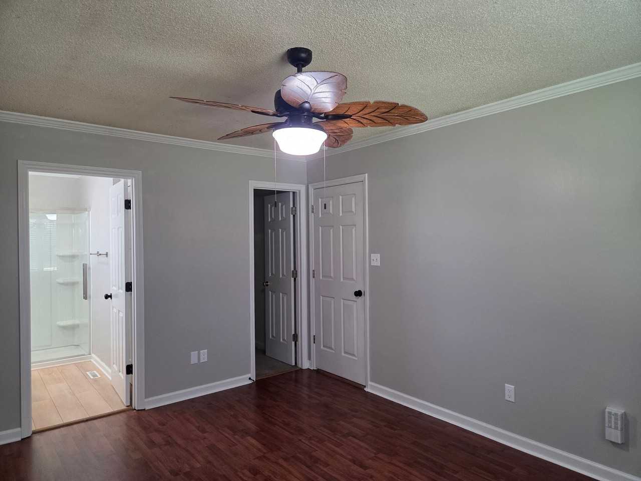 217 Williamsgate Ct - Photo 4 of 20