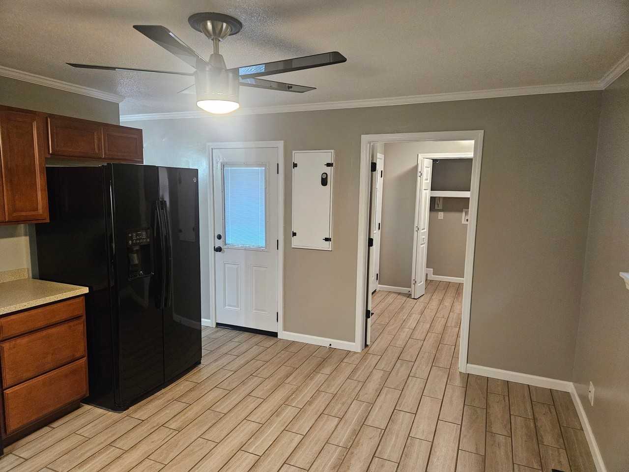 106 Cairo Dr - Photo 7 of 16
