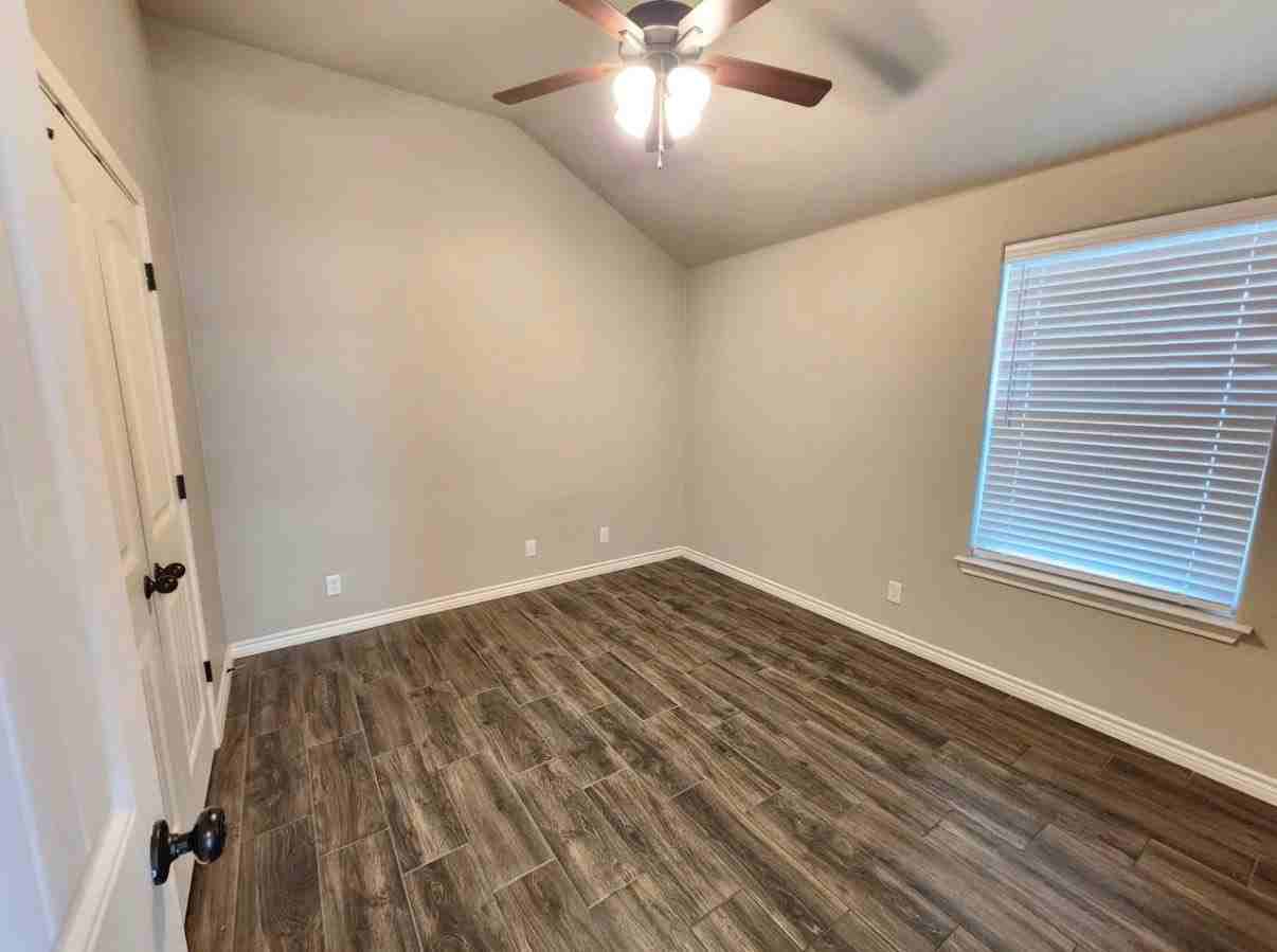5207 Colina Dr - Photo 5 of 11