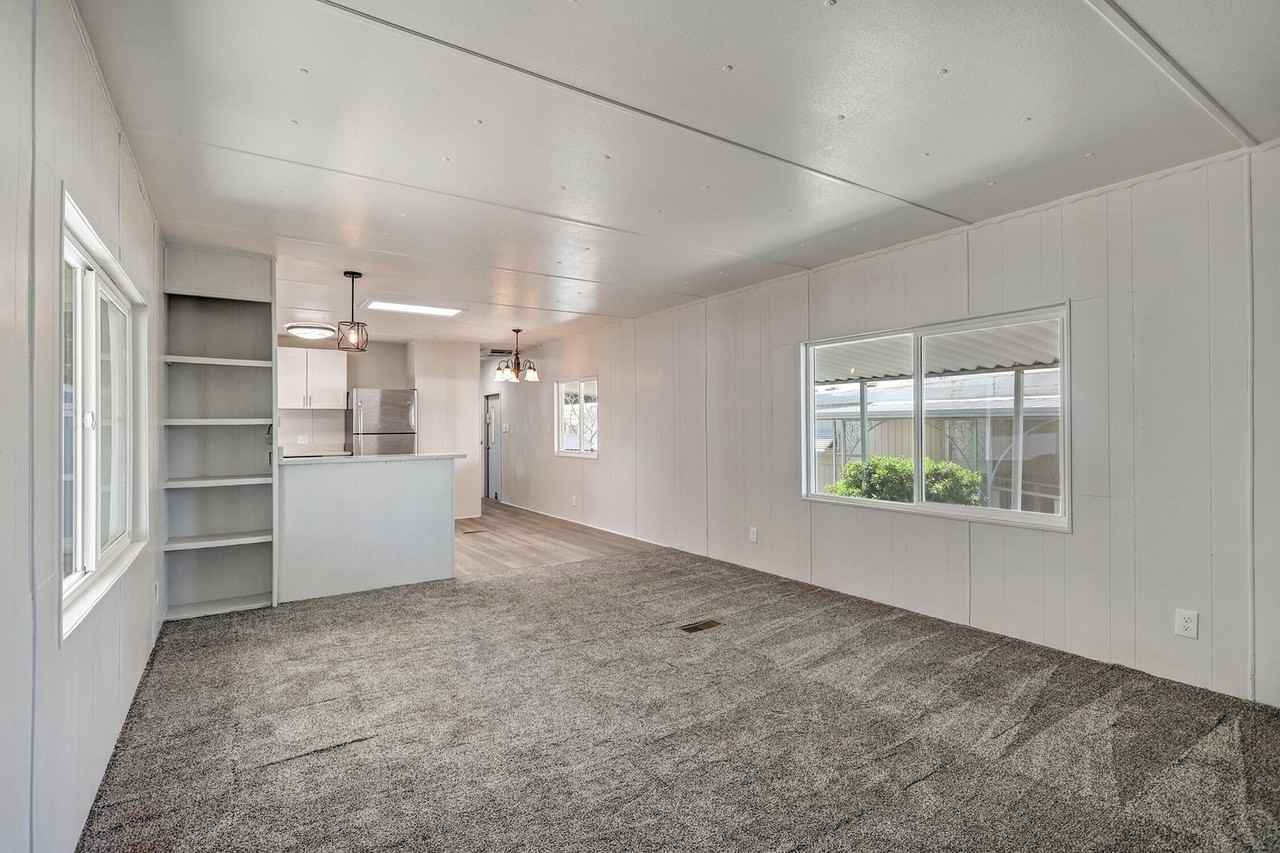 7112 Pan American East Fwy Ne #113 - Photo 6 of 30