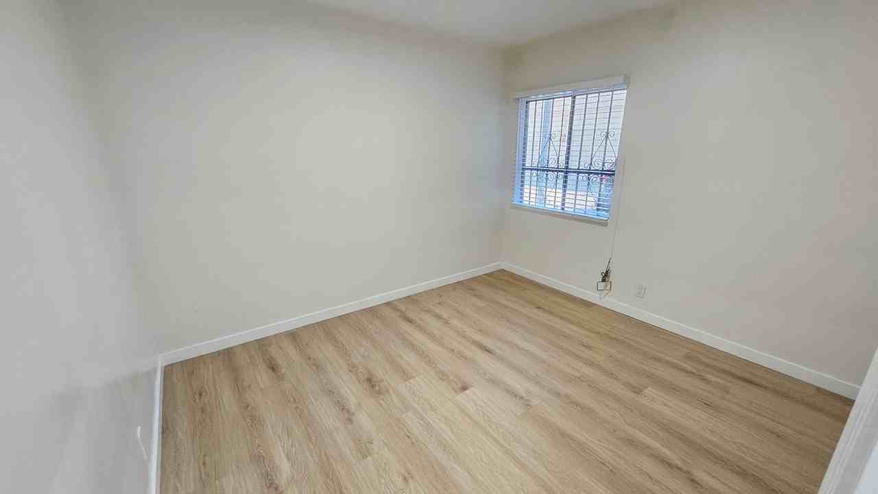 2238 Griffith Park Blvd #2 - Photo 5 of 8