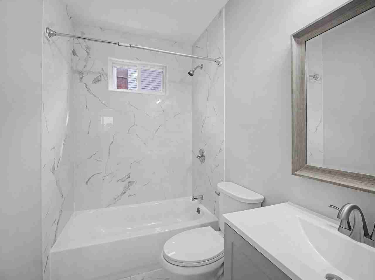 45 Beardsley St - Photo 6 of 11