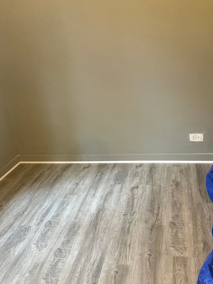 5104 W Huron St #1stFL - Photo 3 of 10