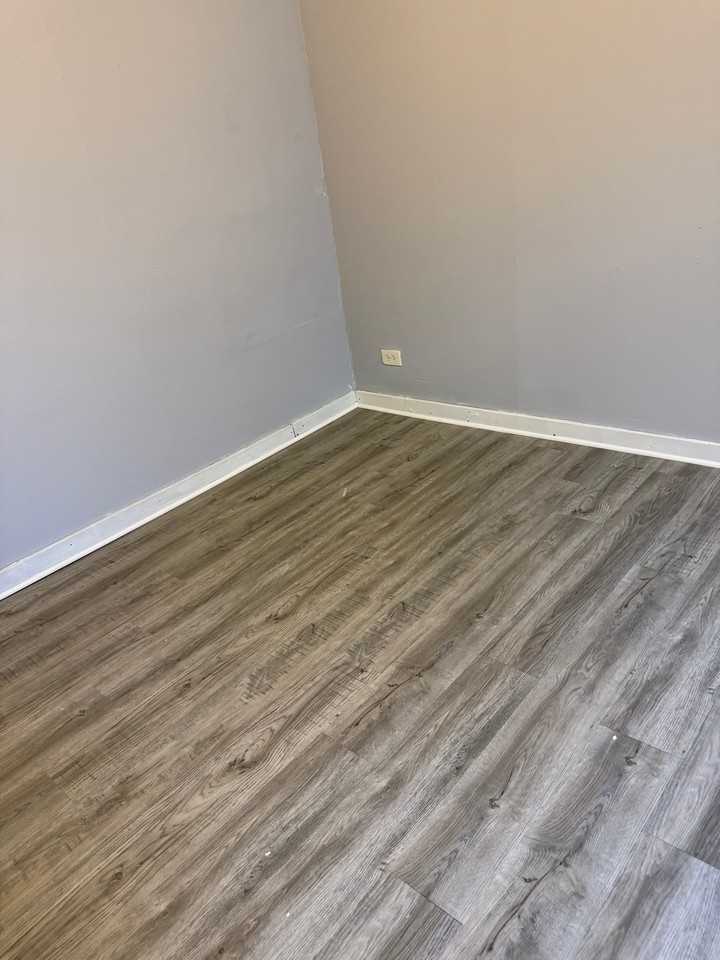 5104 W Huron St #1stFL - Photo 6 of 10