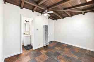 312 Avenida Del Mar #D - Photo 1 of 1