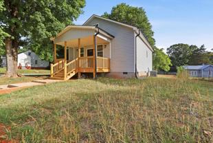 1302 Sidney Ave - Photo 1 of 1