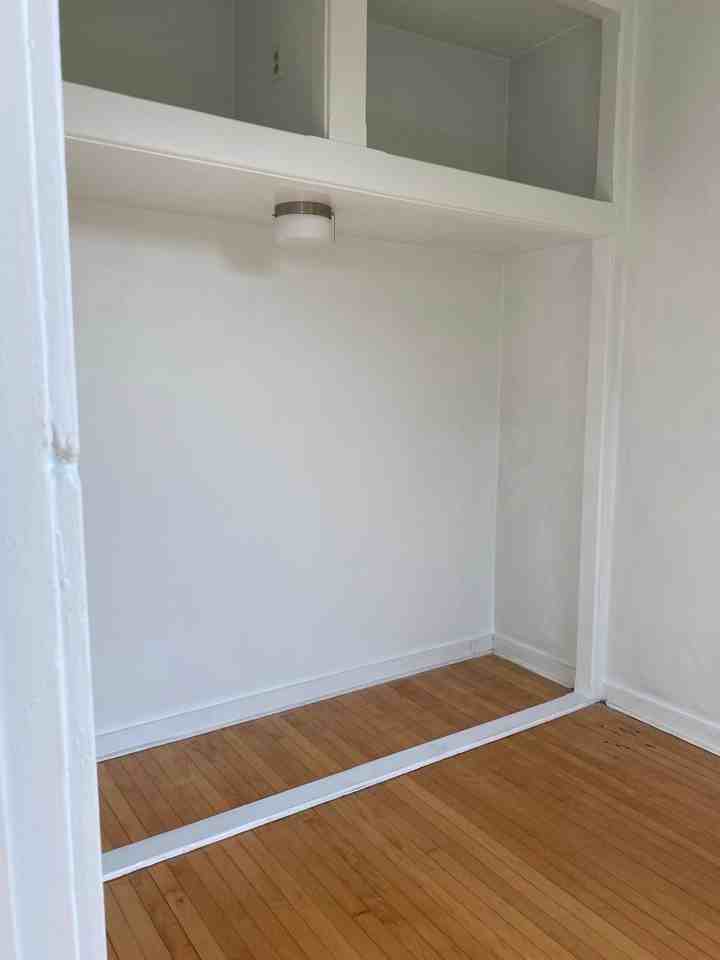 2457 N Drake Ave #3rdFL - Photo 4 of 10