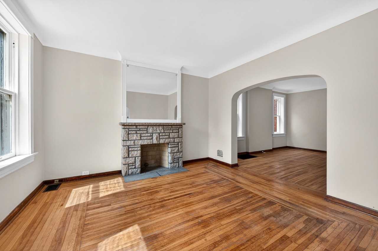 4651 Tennessee Ave - Photo 2 of 20