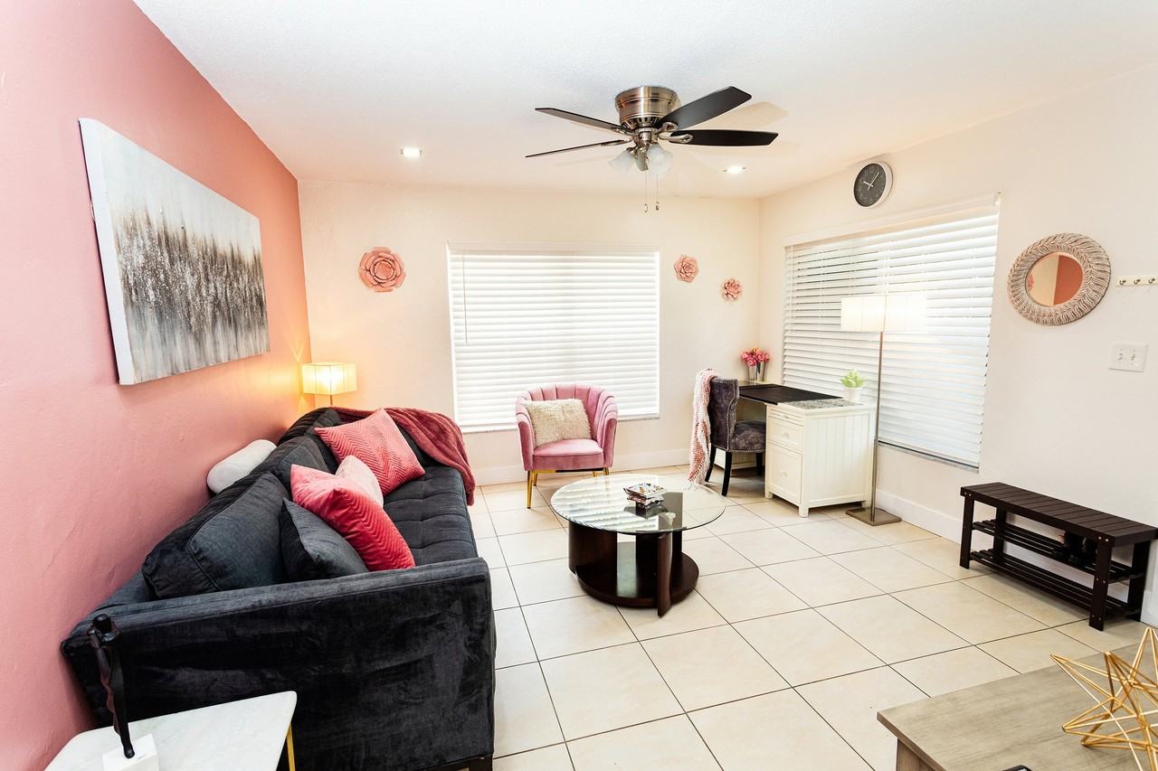 3801 Sw 59th Ave #2