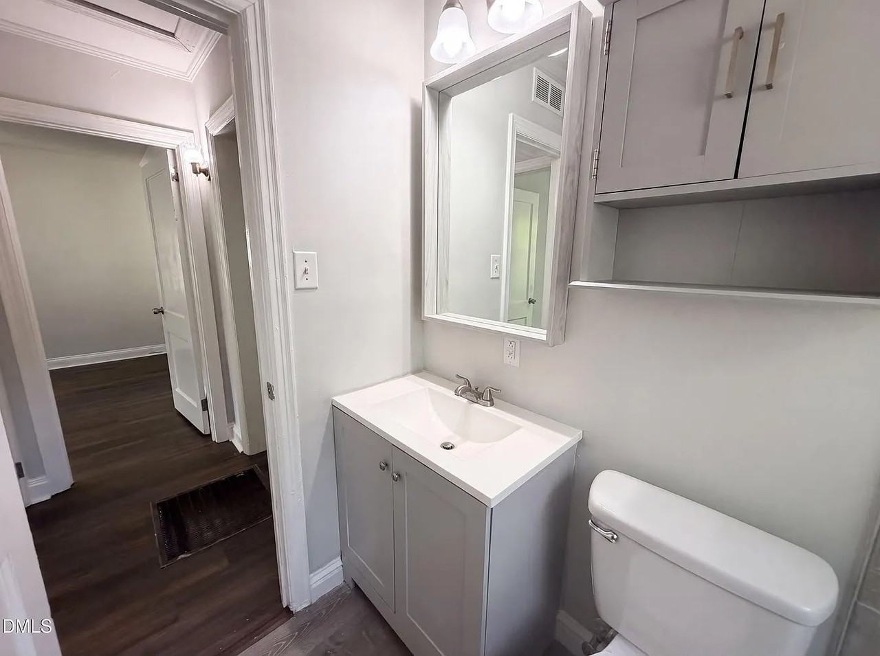 2109 Sheffield Rd - Photo 6 of 8