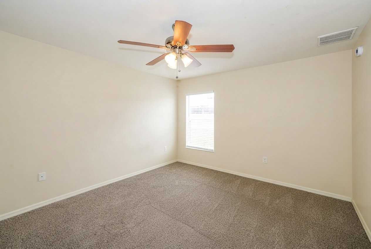 7991 Princeton Manor Cir - Photo 3 of 9