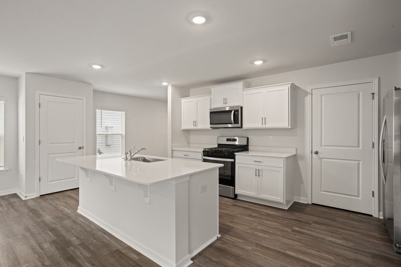153 Cranford Rd - Photo 4 of 20