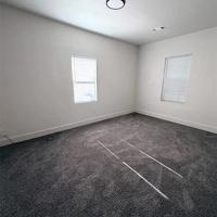 featured image of 1622 N Louisa Ave
