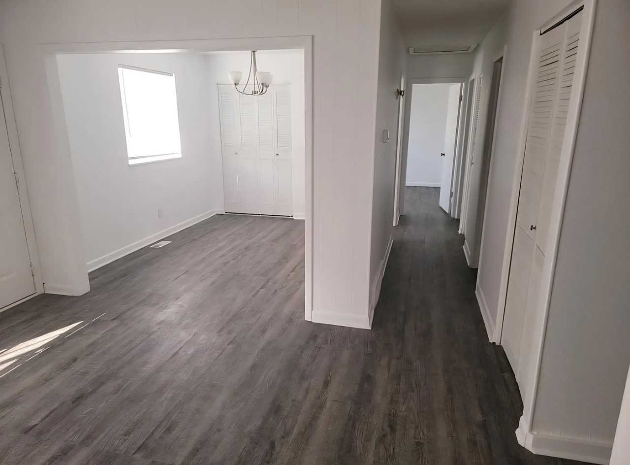 5542 Xanadu St - Photo 3 of 7