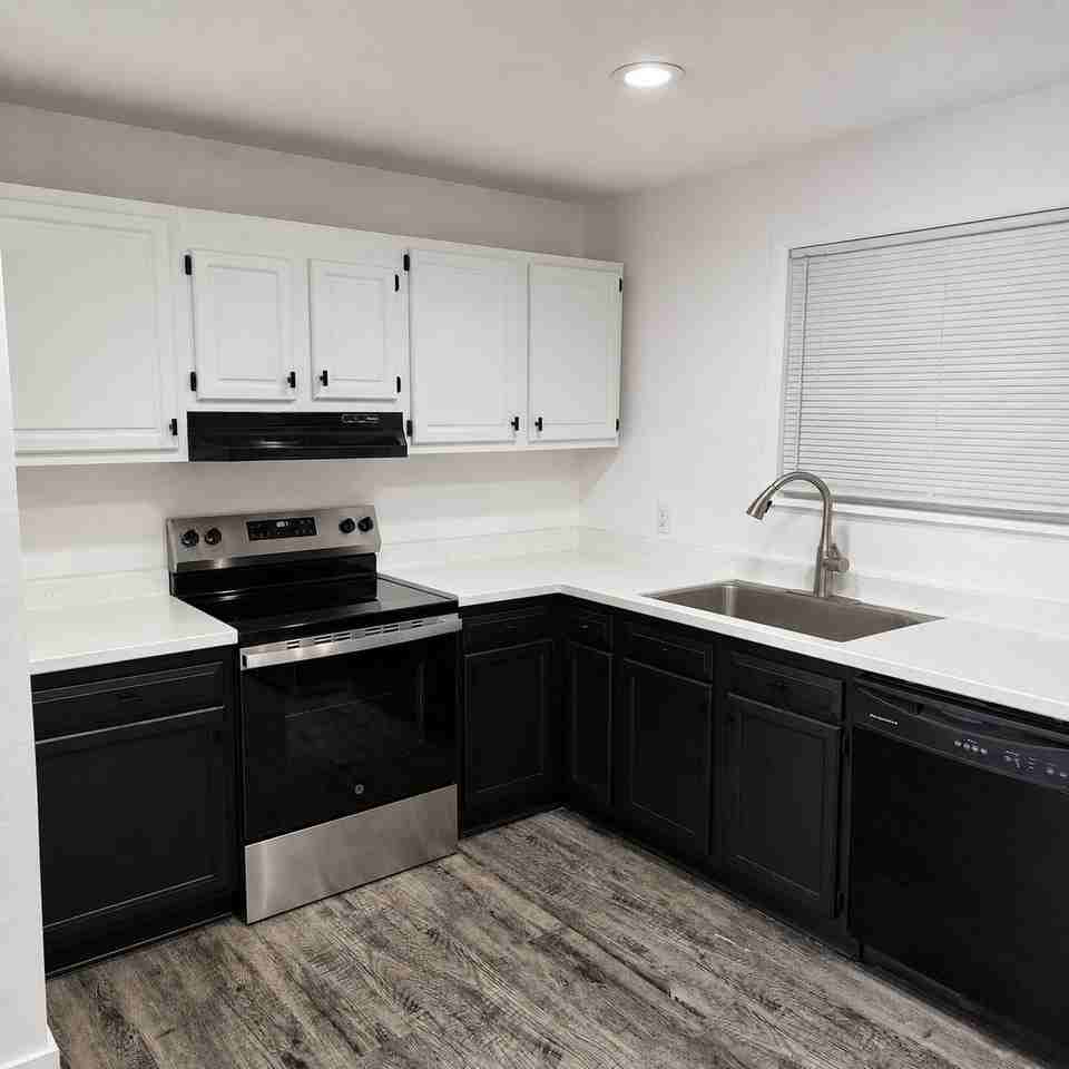 5542 Xanadu St - Photo 7 of 7
