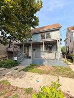 featured image of 909 3rd St N