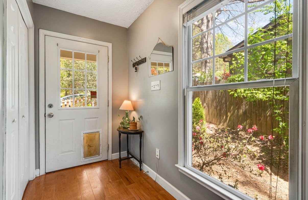 218 Appalachian Way - Photo 4 of 18