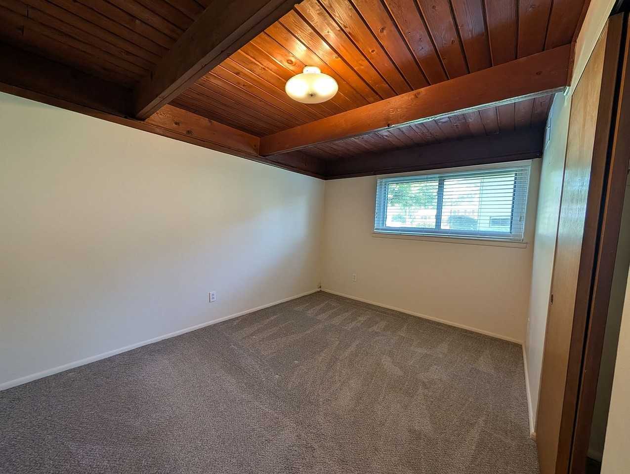 3728 Capistrano Way - Photo 4 of 15