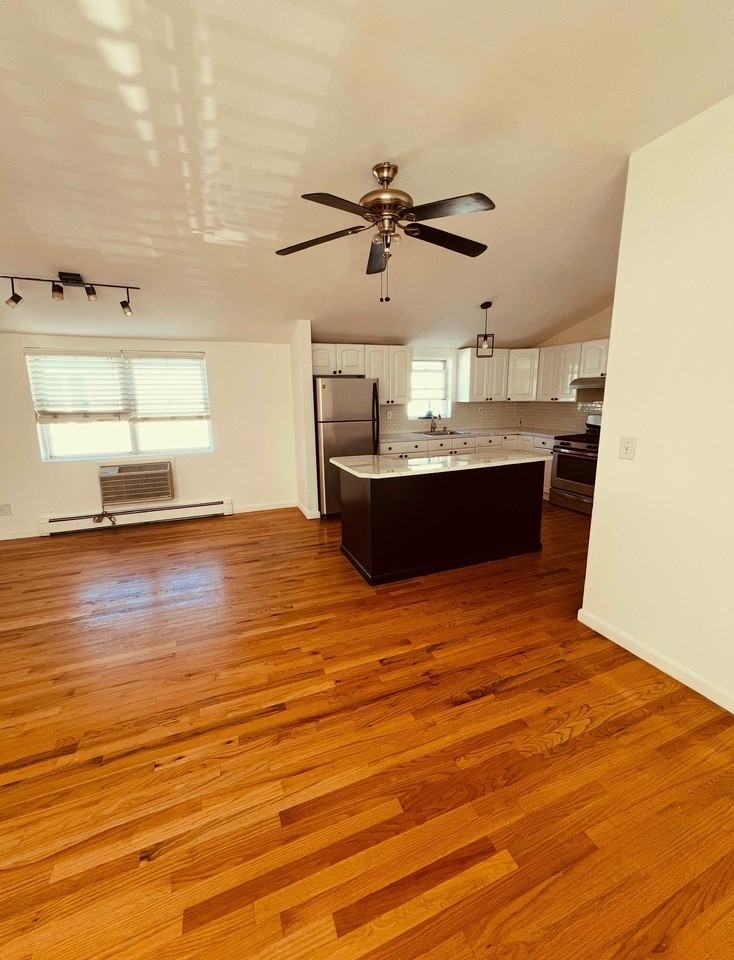 10003 157th Ave #2ndFL - Photo 3 of 7