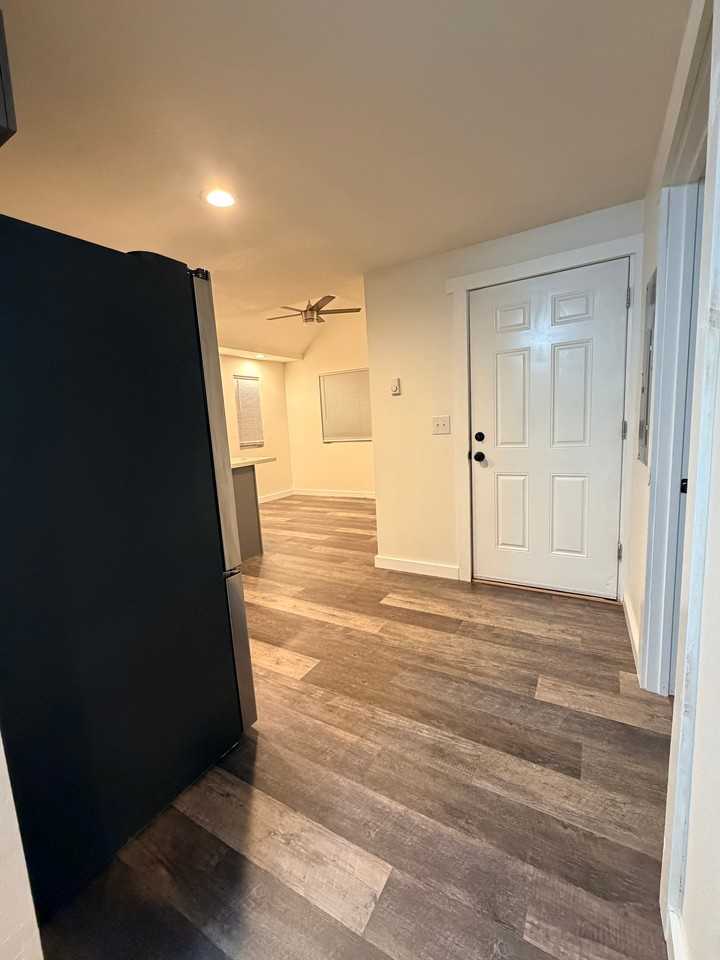 504 S 59th St - Photo 7 of 16
