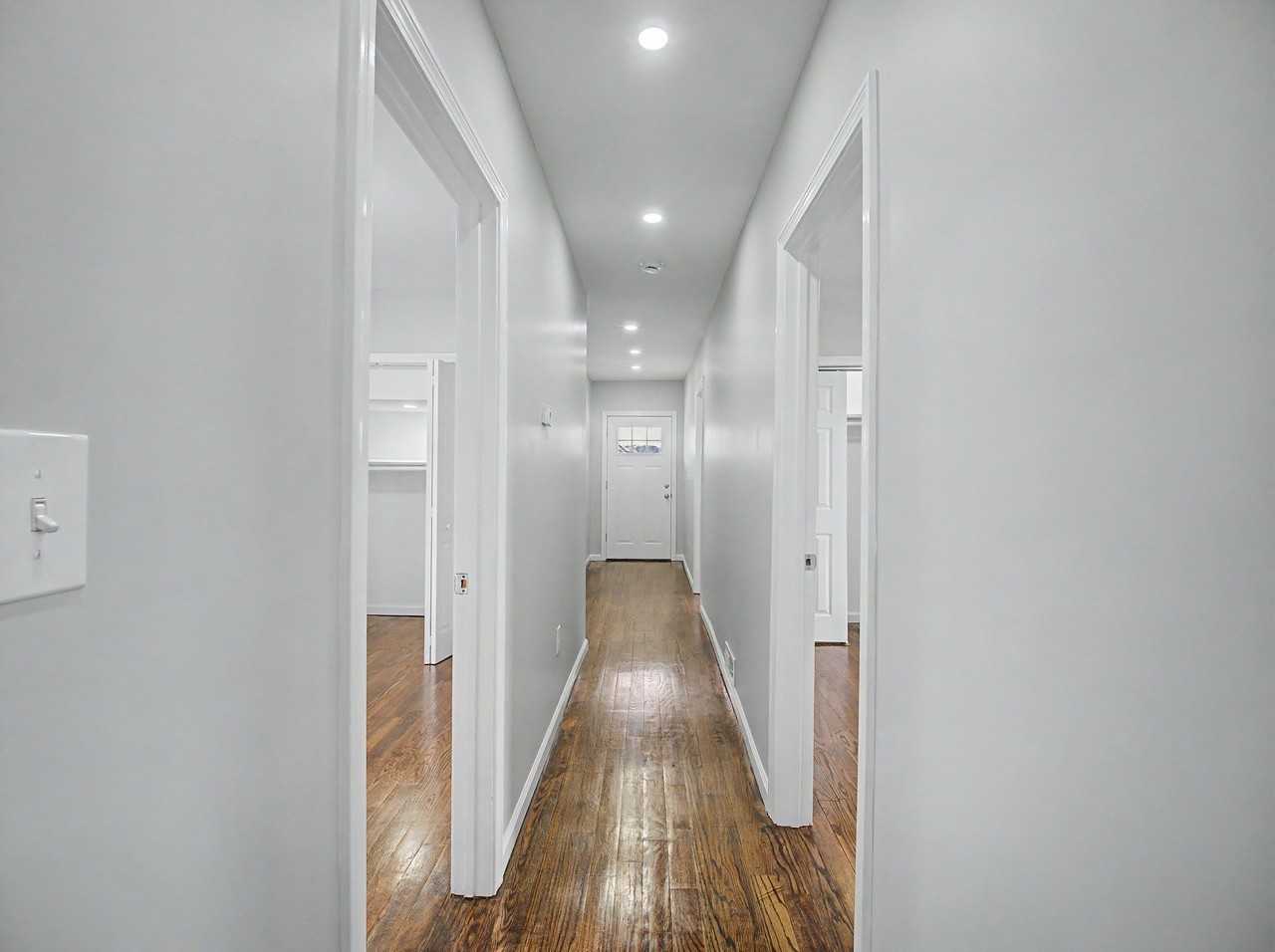 43 Beardsley St - Photo 6 of 11